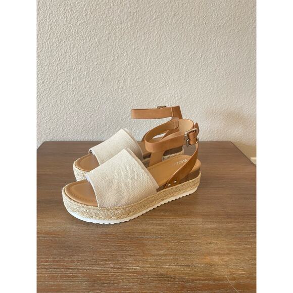 NIB Soda Zebra Espadrille Platform Strap Studded Heeled Sandals Size 10 - Picture 2 of 11